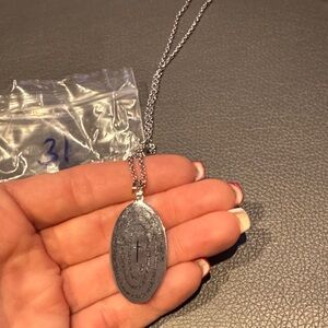Stainless steel Oval Pendant Necklace